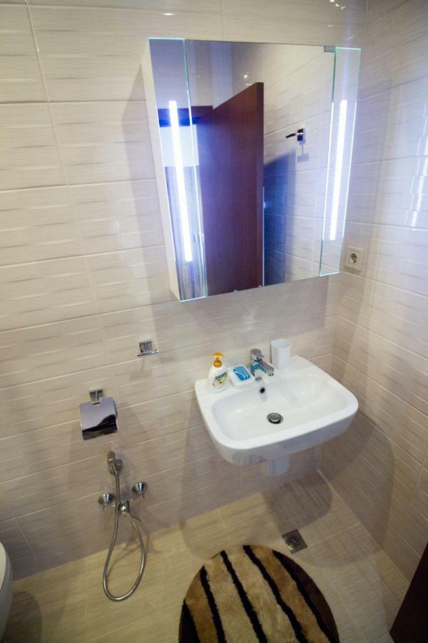 Breeze Guest House Tsjernomorets Eksteriør bilde